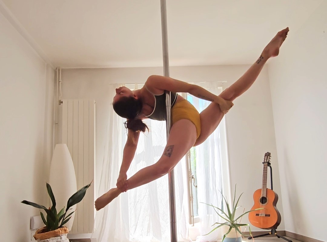 École de pole dance et pole sport à Lausanne